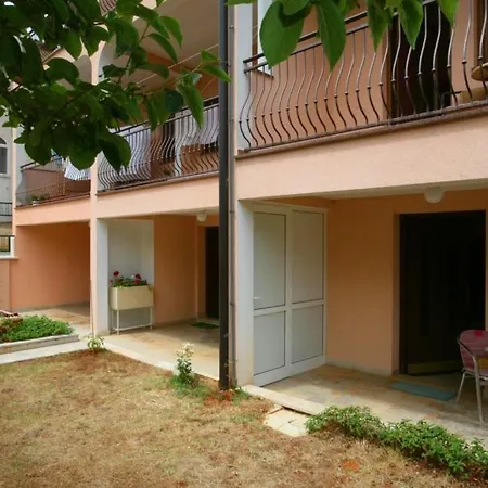 In With Balcony, Air Conditioning, Wi-fi * Porec