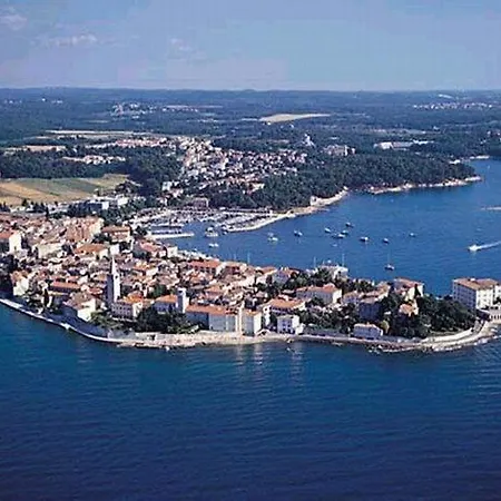 In With Balcony, Air Conditioning, Wi-fi 아파트 *