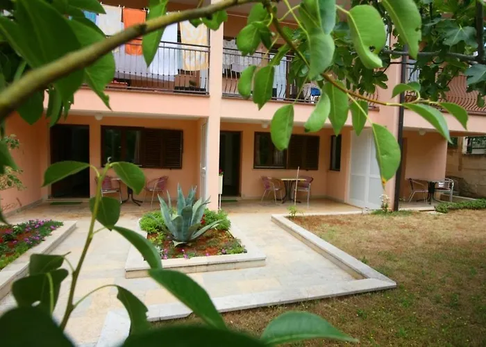 In With Balcony, Air Conditioning, Wi-fi Appartamento