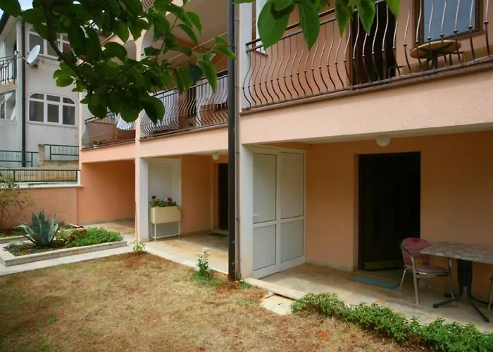 In With Balcony, Air Conditioning, Wi-fi * Пореч